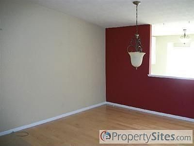 2nd image of 4278 Valleyside Ct NE