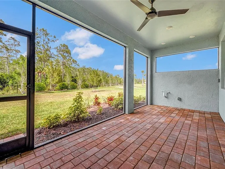16808 Bay Island Ct — Photo 28
