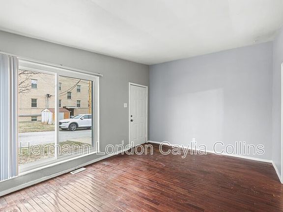 3rd image of 9456 Calwood Dr APT A