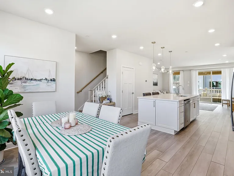 10120 Stonecat Mews — Photo 10