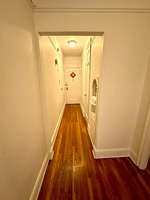 Rented by LRGNY Group, Inc. | media 14