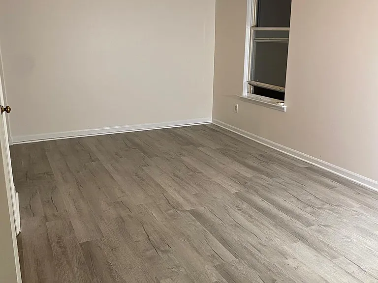 1705 Kayla Ct — Photo 5