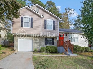 1350 Stoneleigh Way, Stone Mountain, GA 30088