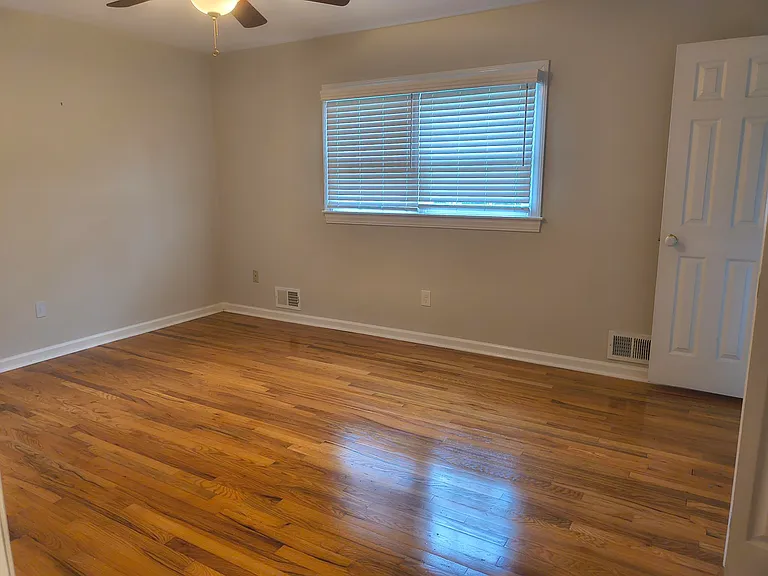 307 Jade Ct NW — Photo 24