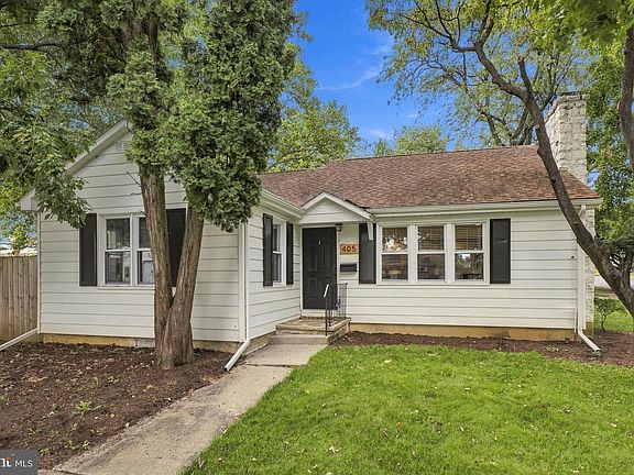 4th image of 405 S Green St