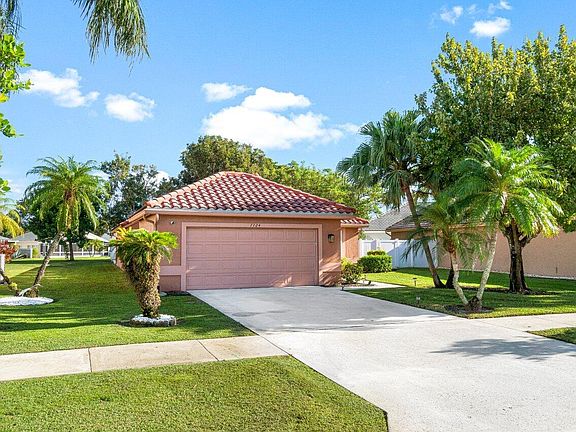 3rd image of 7724 Stirling Bridge Boulevard N