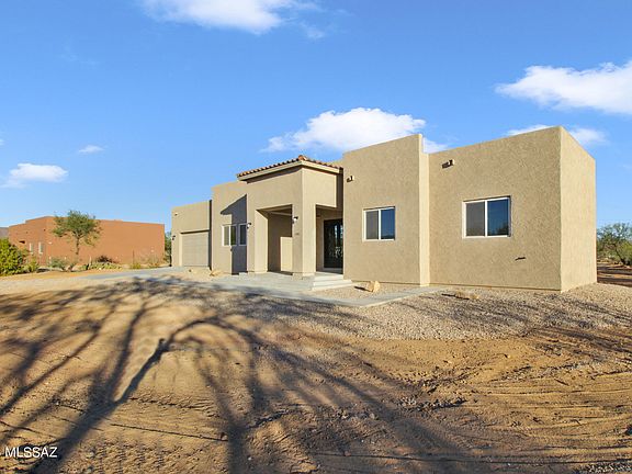 3rd image of 3901 S Kay Dr
