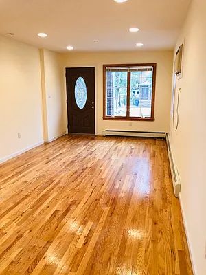 Rented by Bell Realty | media 2