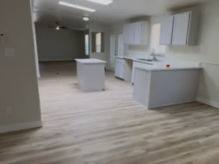 42207 W Solano Dr — Photo 6