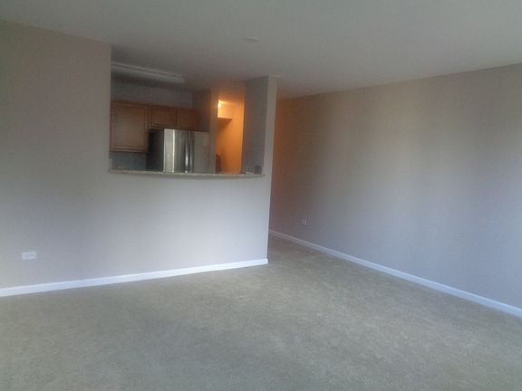 5th image of 345 N Lasalle St #2109
