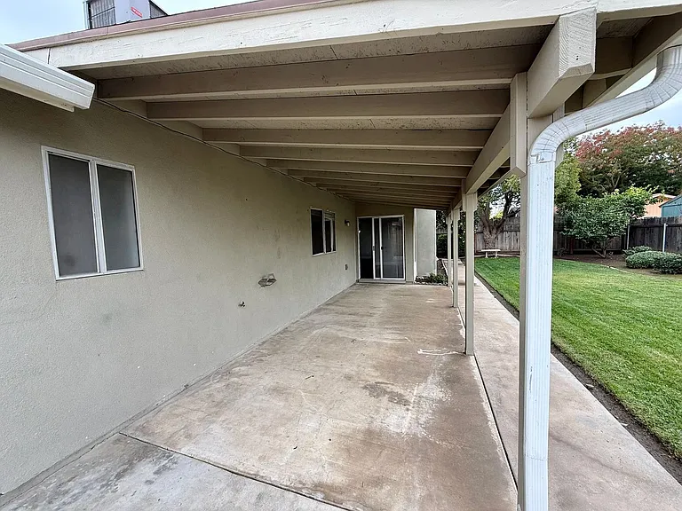 1405 Fransen Ln — Photo 39