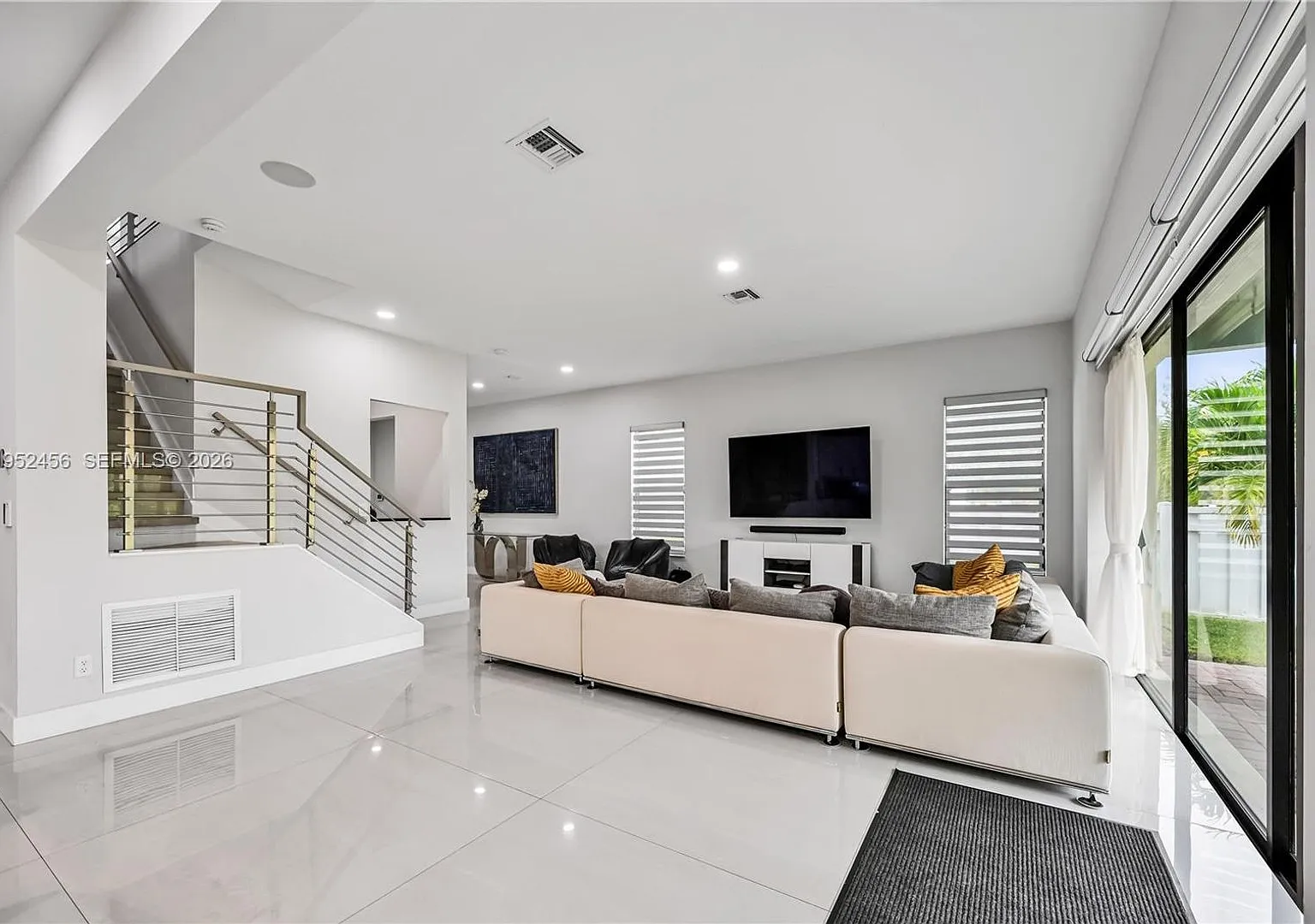 8645 NW 39th Court, Coral Springs, FL 33065 — Photo 4