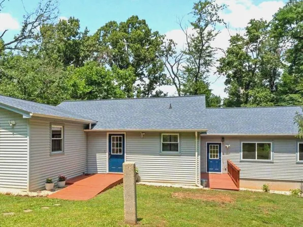 102 Bens Ct, Front Royal, VA 22630