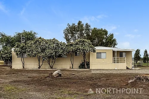 7986 Excelsior Rd Photo 1