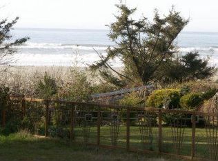 2572 Knox Cove Dr, McKinleyville, CA 95519