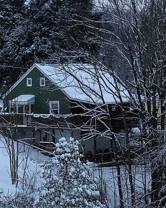 1st image of 130 Circle Dr