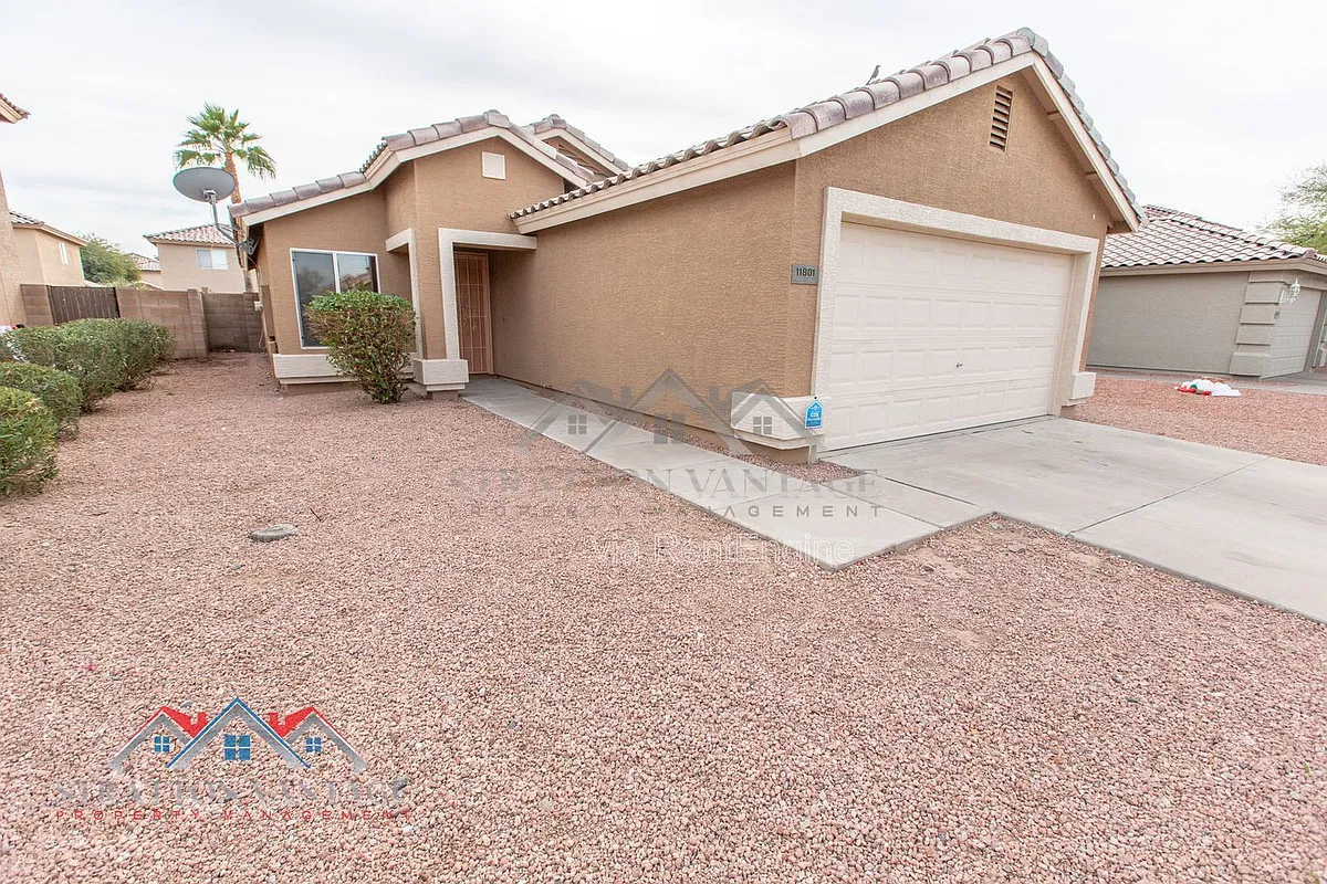 Building Photo - 11801 W Paradise Dr