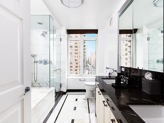 4th image of 205 E 85th St APT 10G