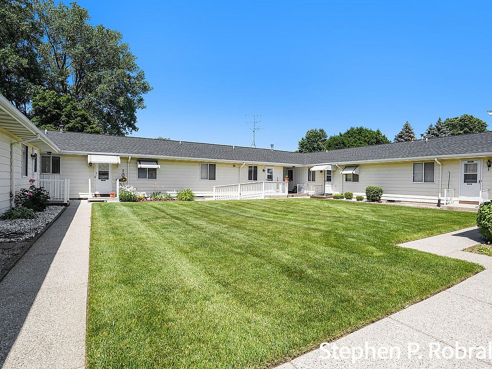 1st image of 5679 Leisure South Dr SE
