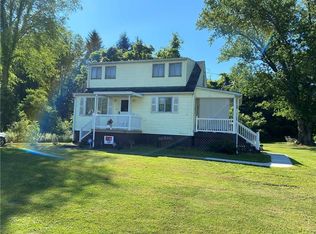 110 Level Aly, Rices Landing, PA 15357