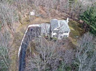 37 Indian Pipe Dr, Wynantskill, NY 12198