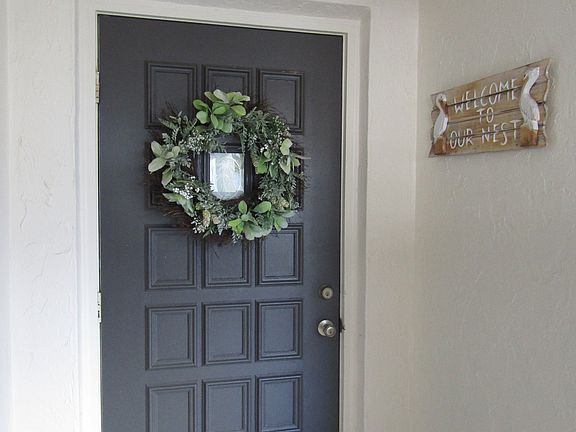 5th image of 762 Avenida Estancia Unit G