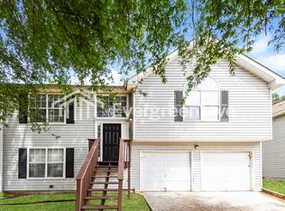 2239 Rambling Way, Lithonia, GA 30058