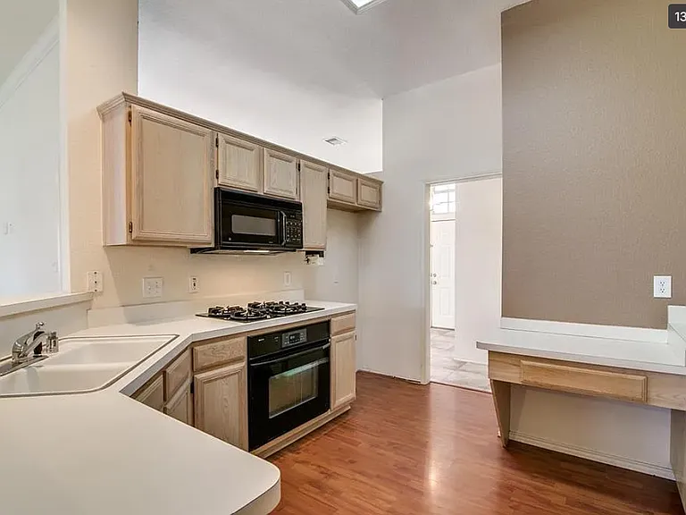 7210 Gillon Dr — Photo 6