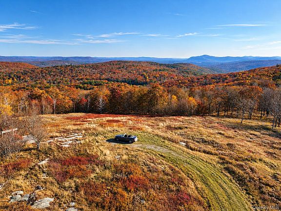5th image of 890 Bald Mountain Road