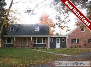 119 Alta Dale Ave SE, Ada, MI 49301