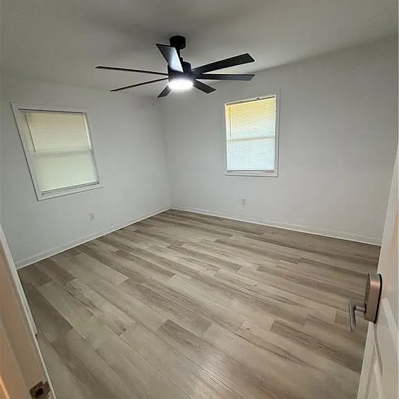 1656 Thornton Pl SW — Photo 8