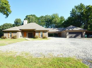 4924 Nesbit Rd, Nesbit, MS 38651