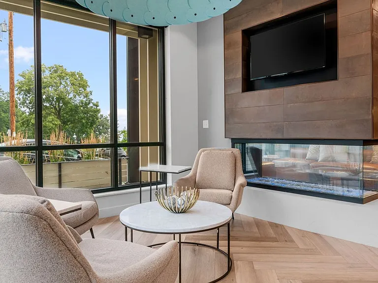 Rosa Apartments — Photo 41