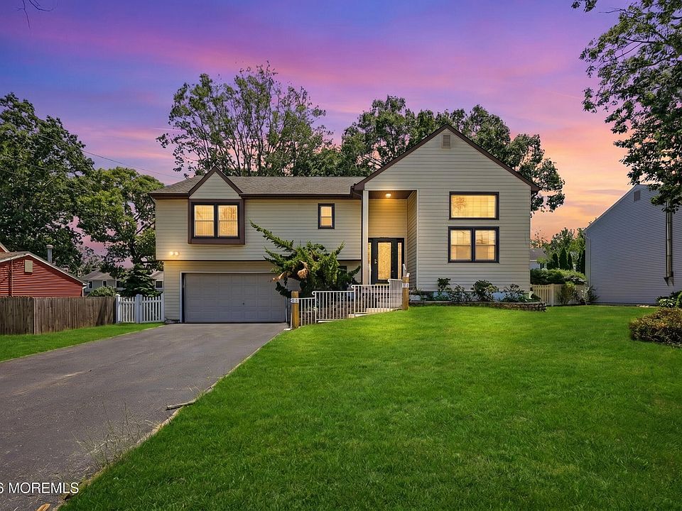 1st image of 1025 Bay Avenue