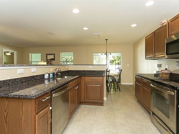 3rd image of 195 Osprey Marsh Ln