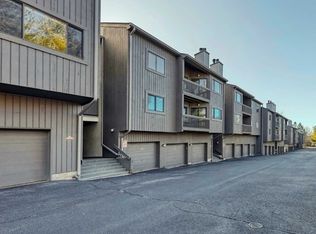 272 Redwood Ct, Ramsey, NJ 07446