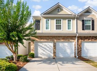 16 Jekyll Dr, Marietta, GA 30066