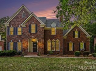 1538 Wickerby Ct, Matthews, NC 28105