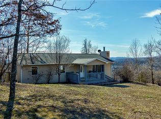 94 Arbor Glen Dr, Camdenton, MO 65020