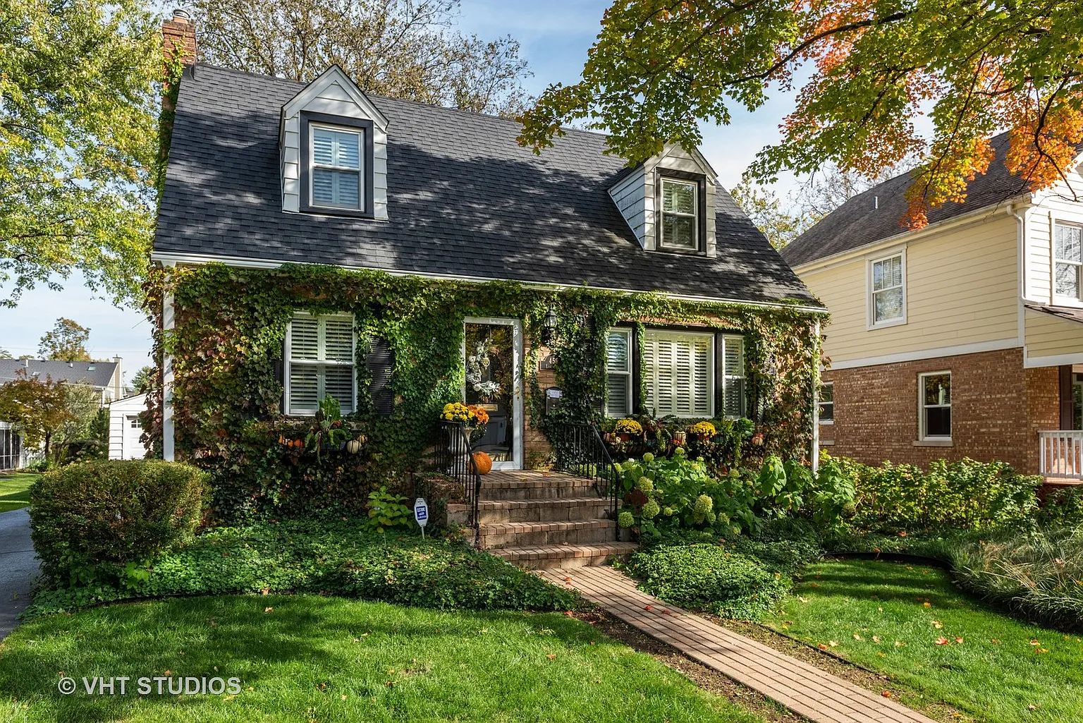459 Longfellow Ave photo 1