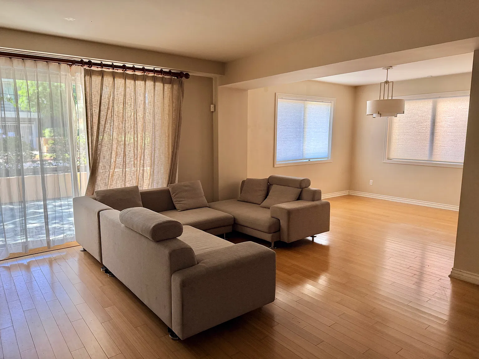 2 bed, 1497 sqft, $4,300 — Photo 4