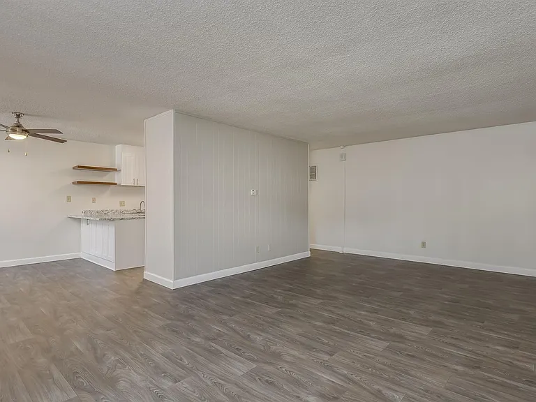 Dorchester Apartments | Spacious 1 & 2 Bedroom Apartments Near SDSU — Photo 61