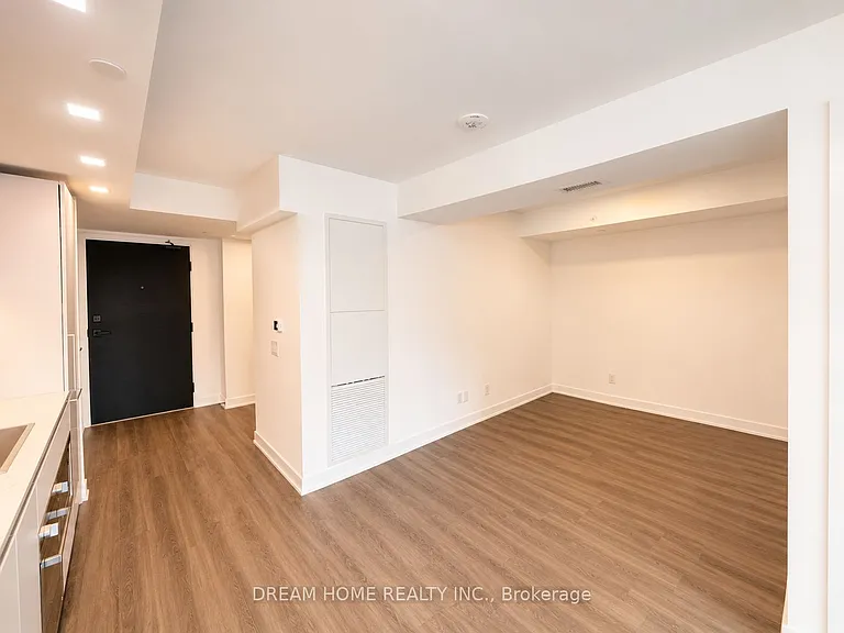 609 Sherbourne St #1601 — Photo 8