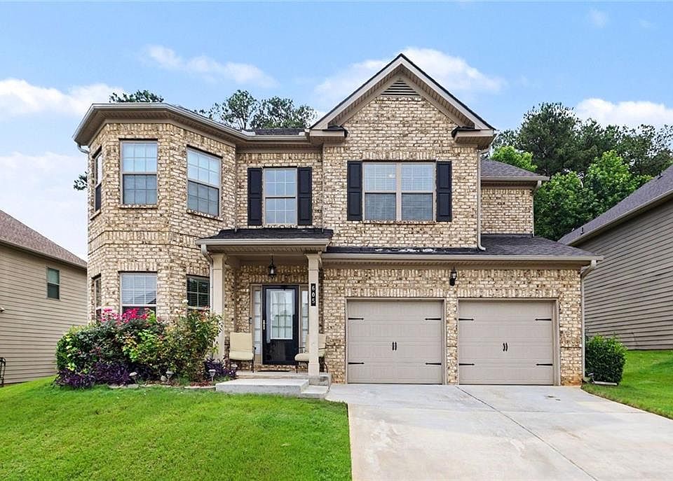 1st image of 605 Stream Ct