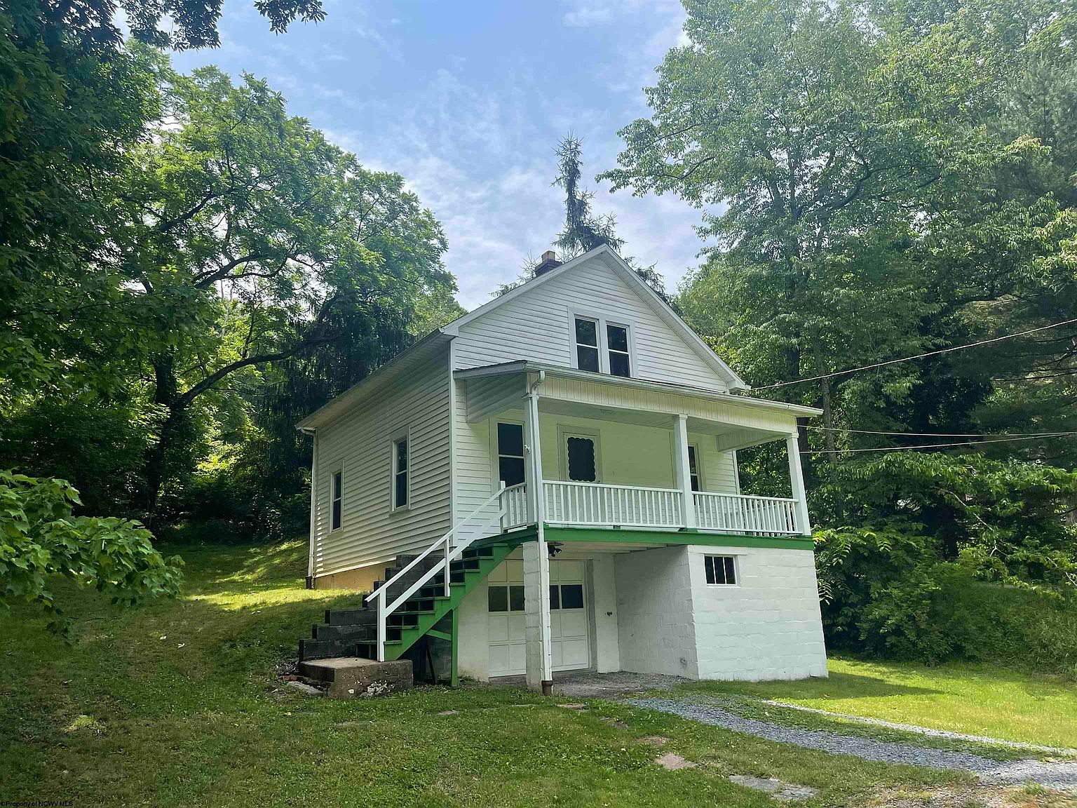 682 E Grafton Rd, Fairmont, WV 26554 Zillow