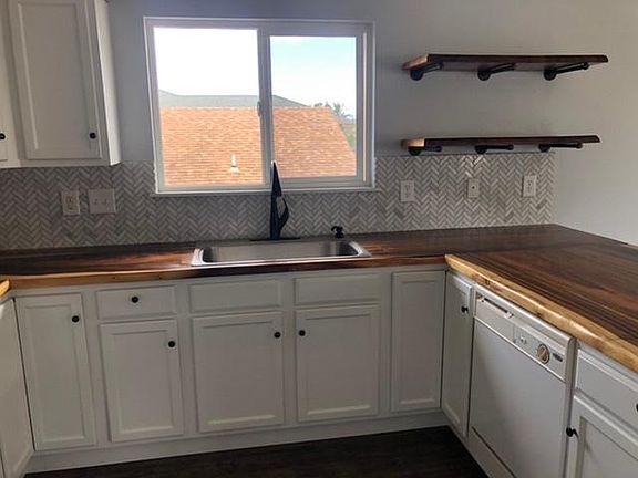 4th image of 129 Kamahao Cir