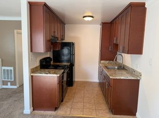 2232 San Antonio Ave #E, Alameda, CA 94501