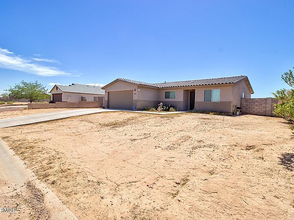 3rd image of 12179 W JENERO Drive