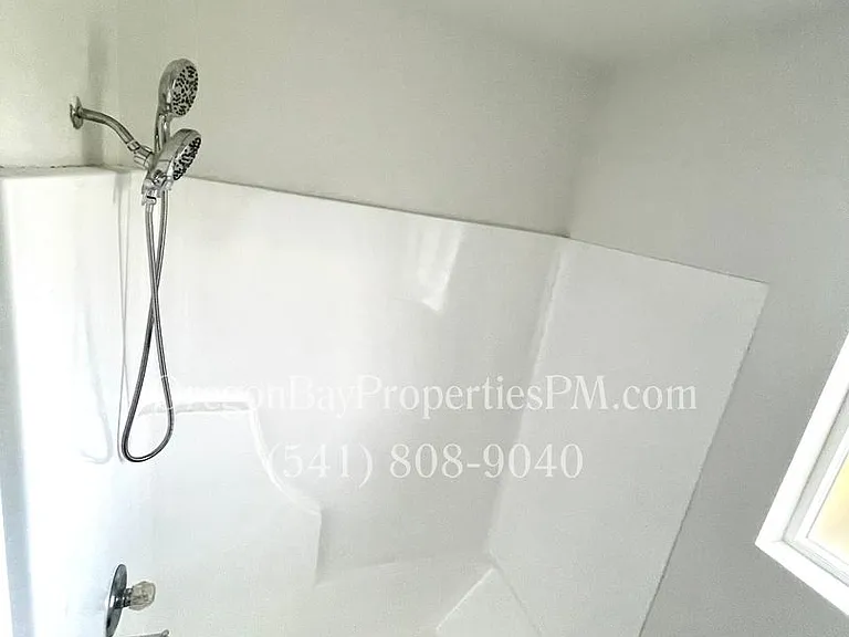 212 Laclair St — Photo 10