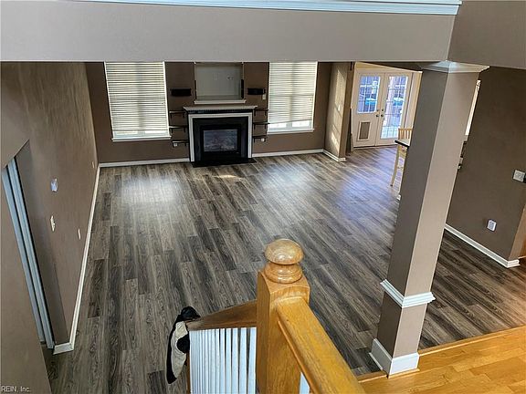 3rd image of 10442 Albert Ct